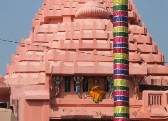 Deity story: Krishna knows it!