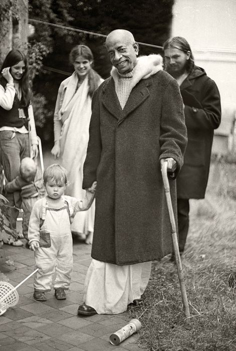 Read more about the article Srila Prabhupada’s Kindness to Children